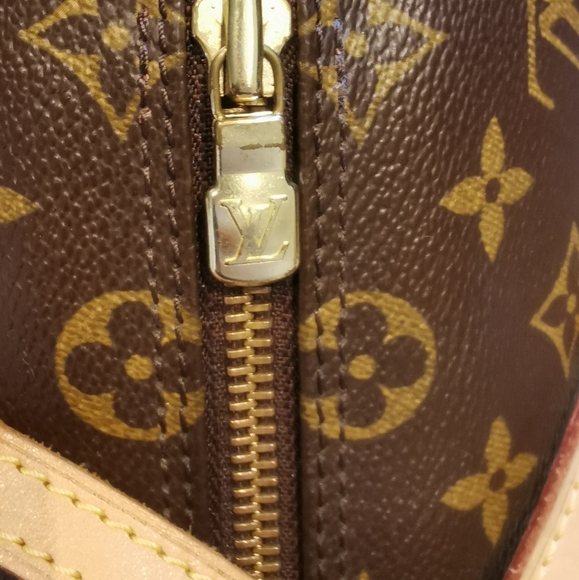 Louis Vuitton Monogram Papillon 26 - Picture 5 of 6